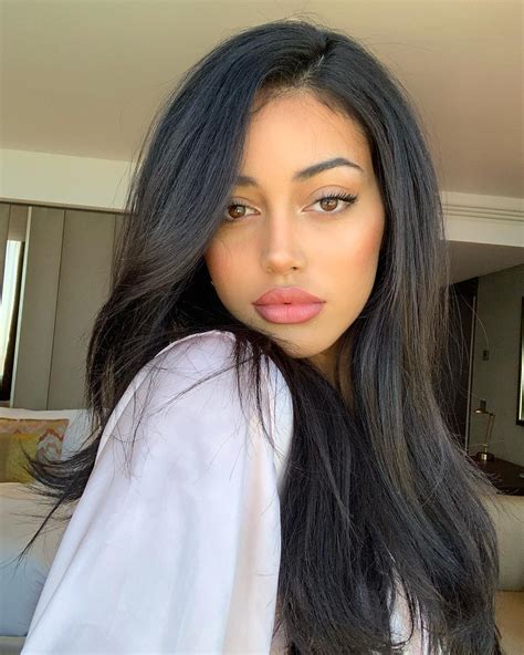 Cindy Kimberly made her SI Swimsuit debut last year when she traveled to the breathtaking Barbados with photographer Ben Watts.The model, who first rose to fame in 2015 when legendary singer ...